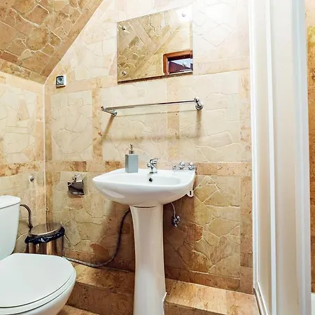 Everysky - Grota Pensjonat